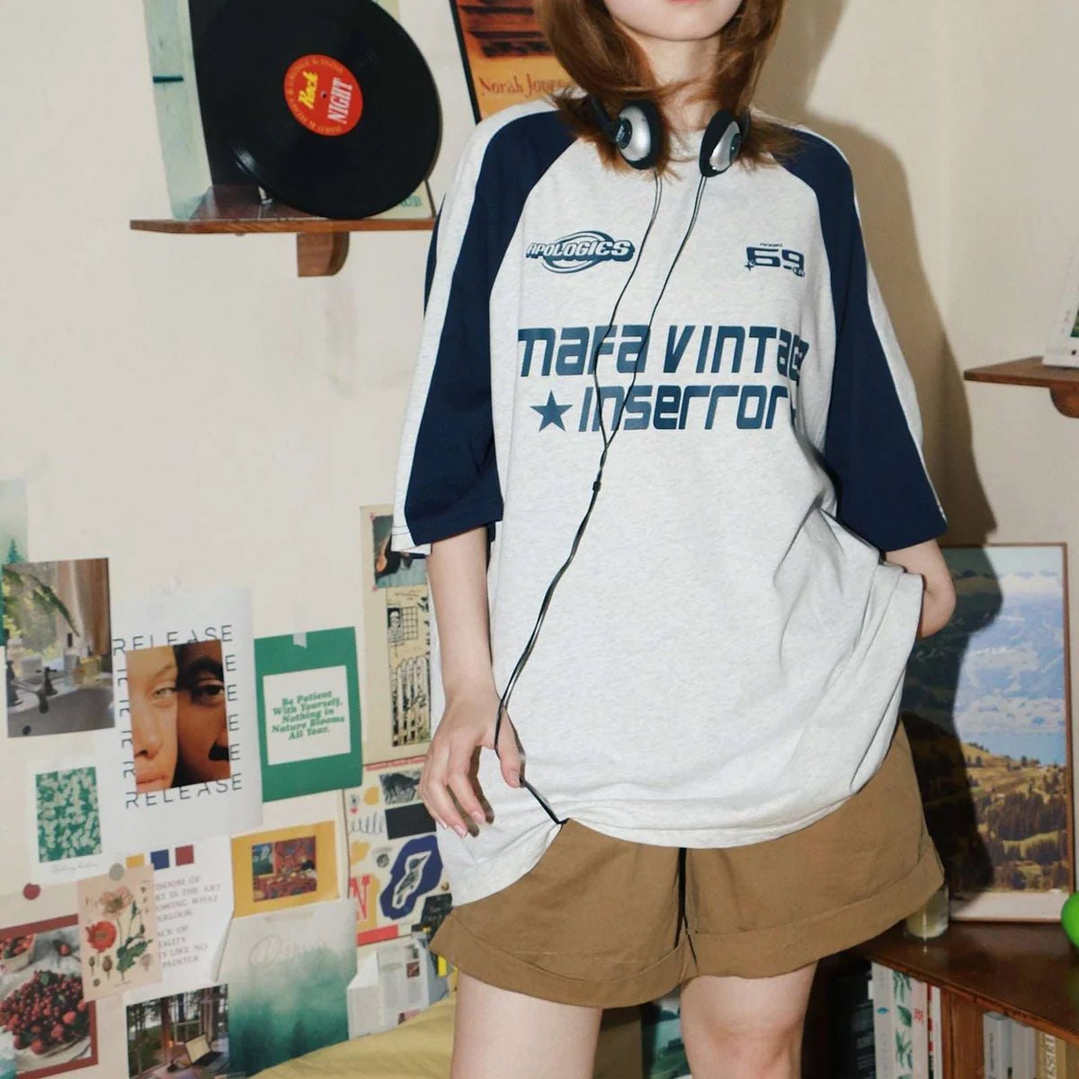 Zwoyren Oversized Y2K Raglan Tee