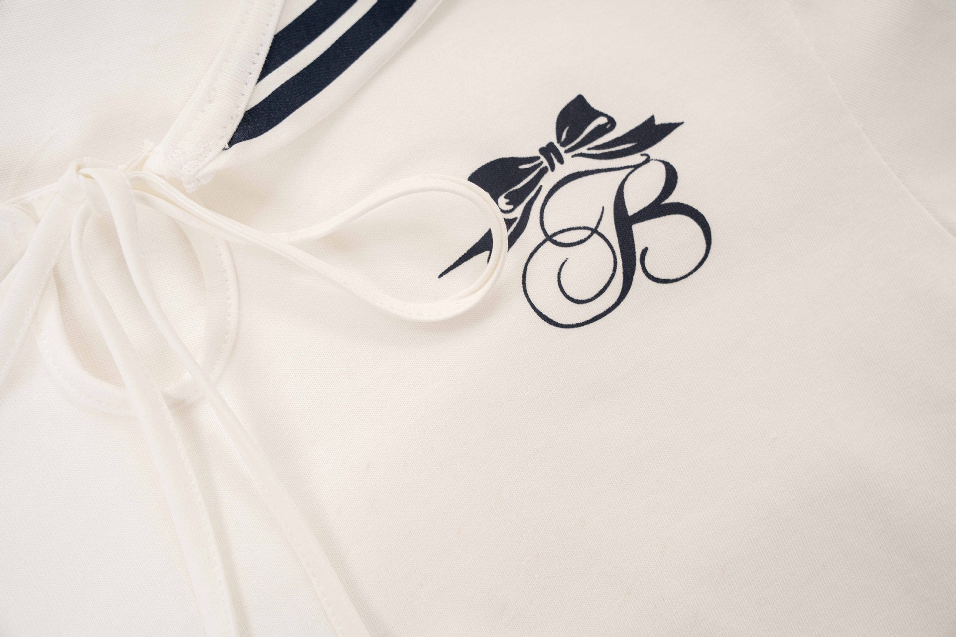 Zwoyren Tie-Front Sailor T-shirt
