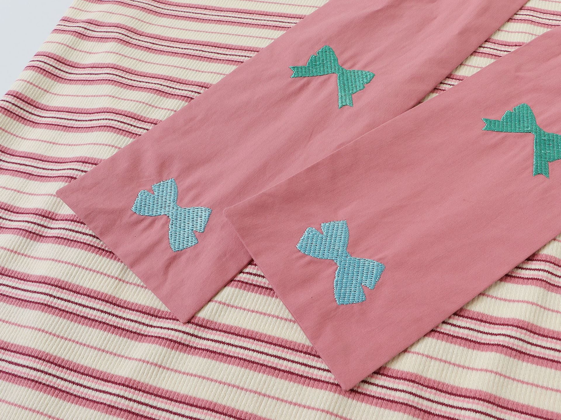 Zwoyren Bow Scarf Stripe Tee