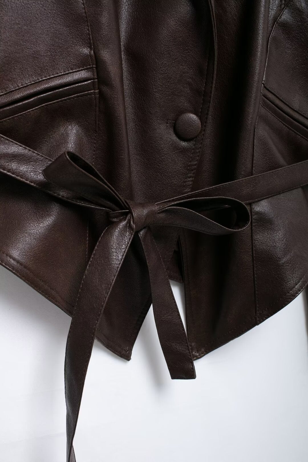 Zwoyren Defined Silhouette Jacket