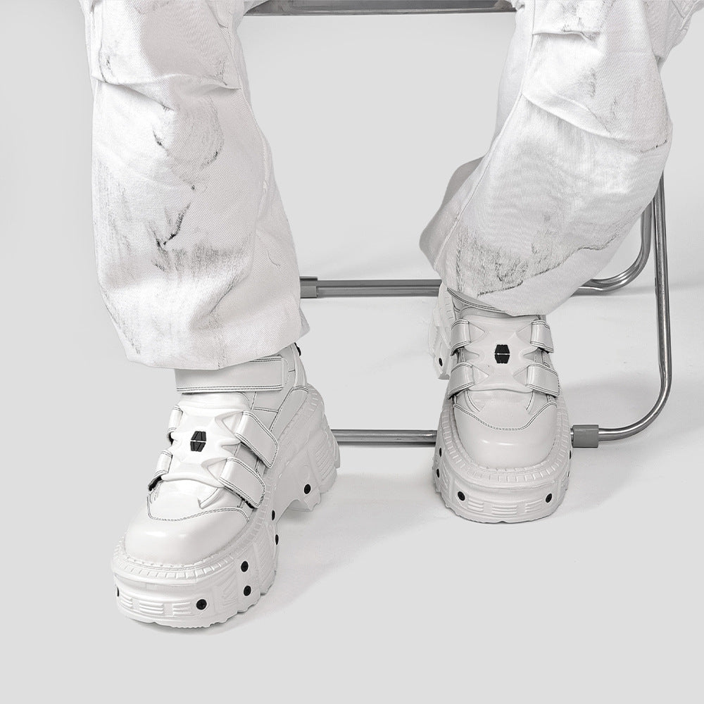 Zwoyren Chunky White Boots