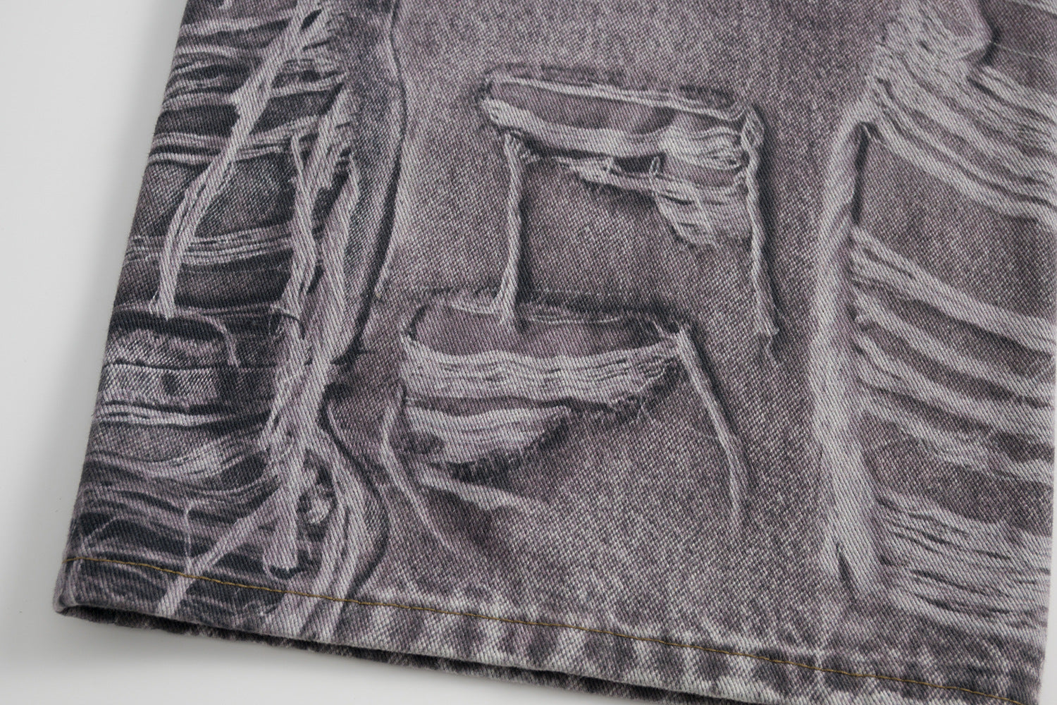 Zwoyren Tassel Distressed Jeans