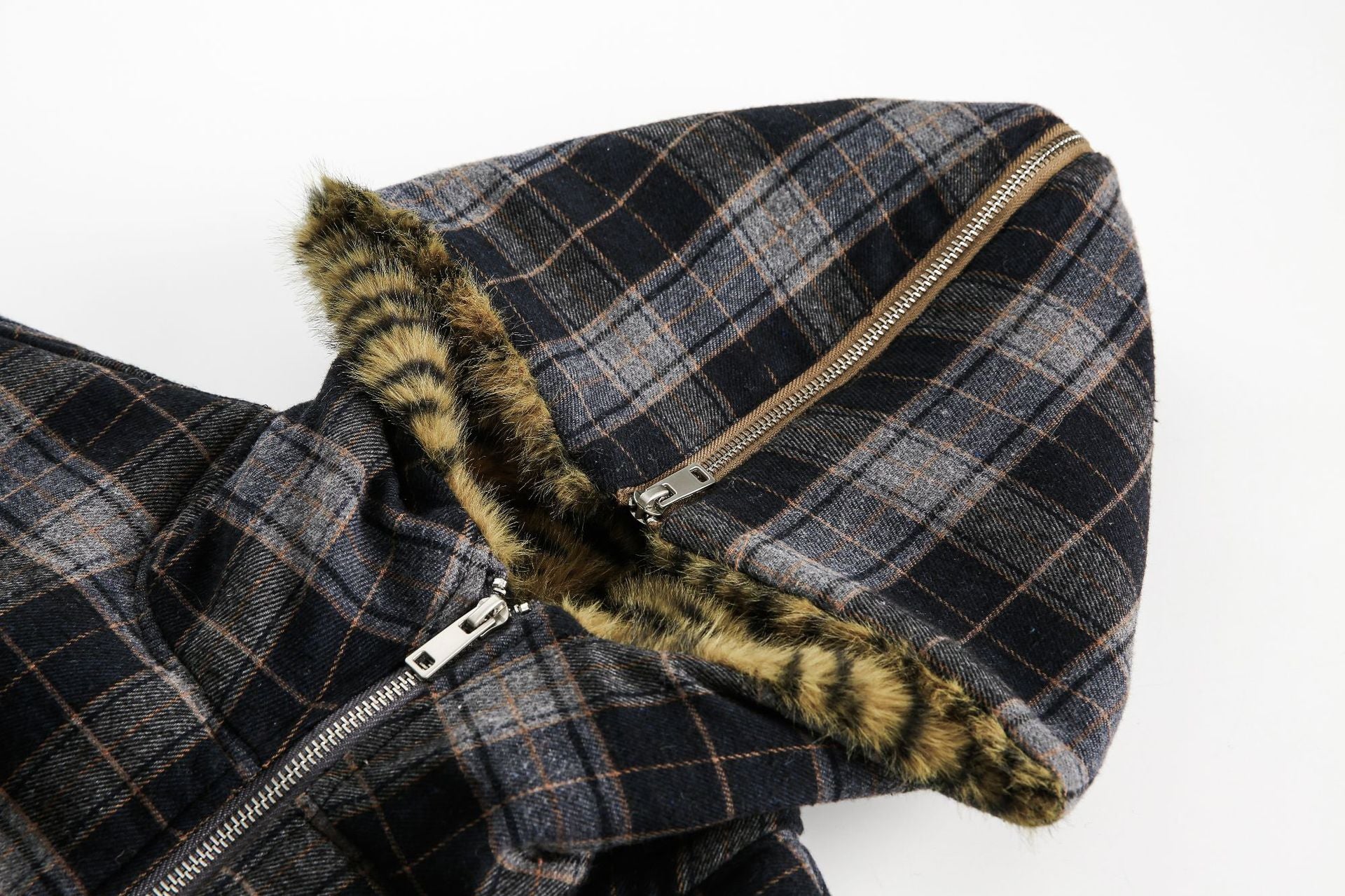 Zwoyren Zip-Up Hooded Leopard Lined Plaid Jacket