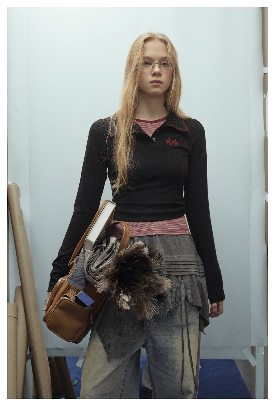 Zwoyren Ribbed Cropped Polo Top