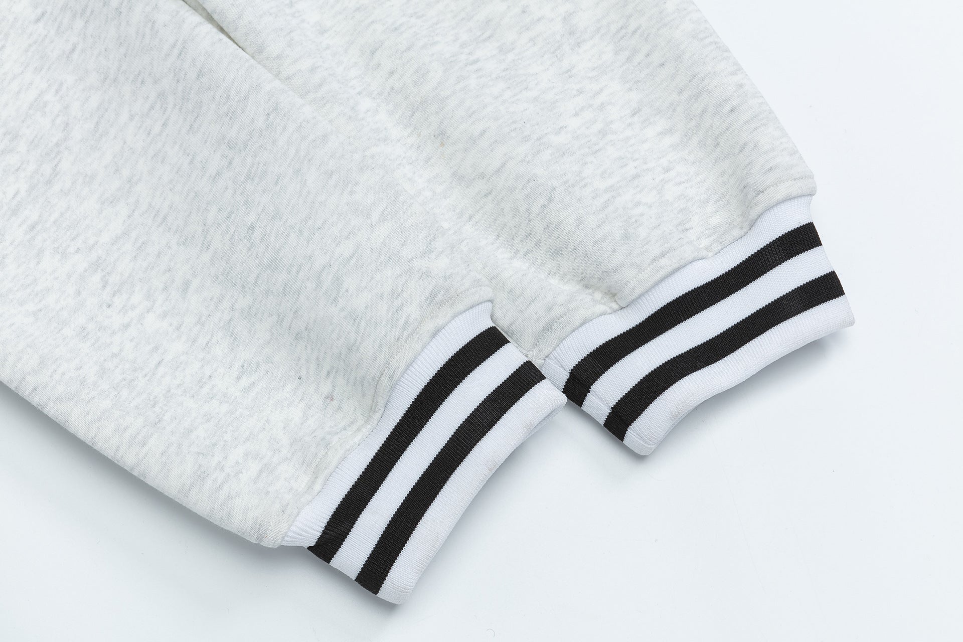 Zwoyren College Style Sweatshirt