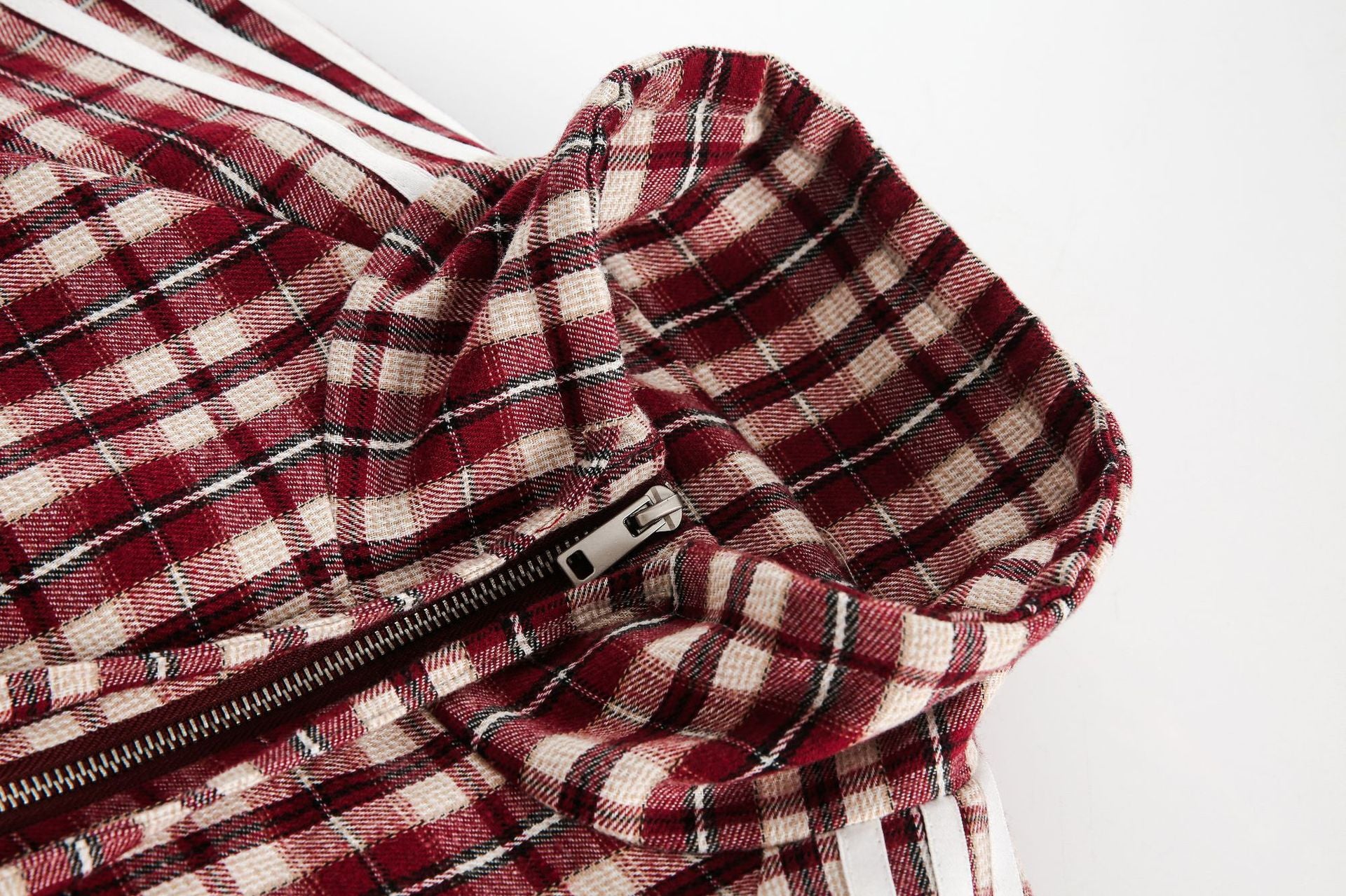 Zwoyren Checkered Zip-Up Jacket