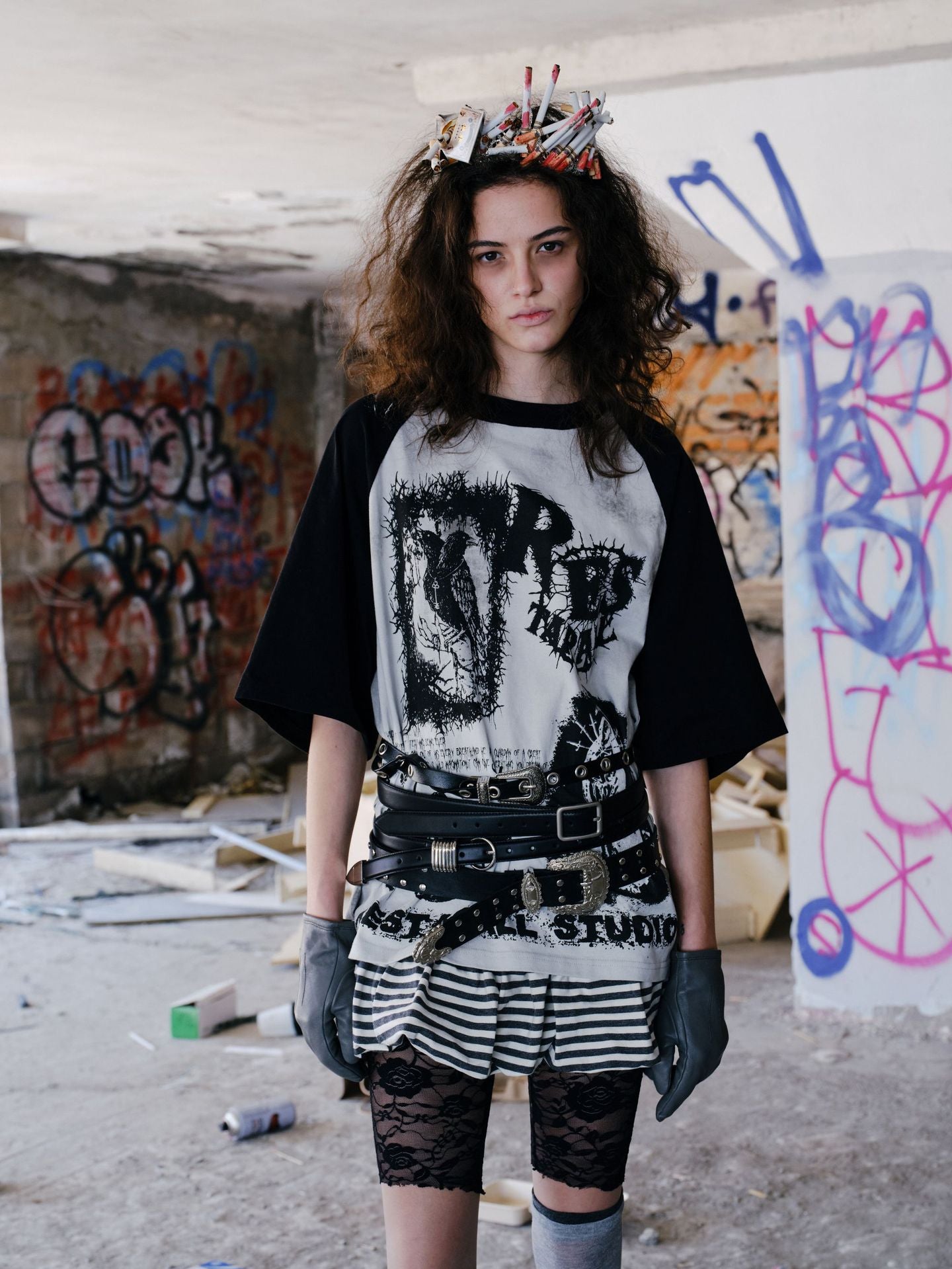 Zwoyren Graphic Raglan T-Shirt