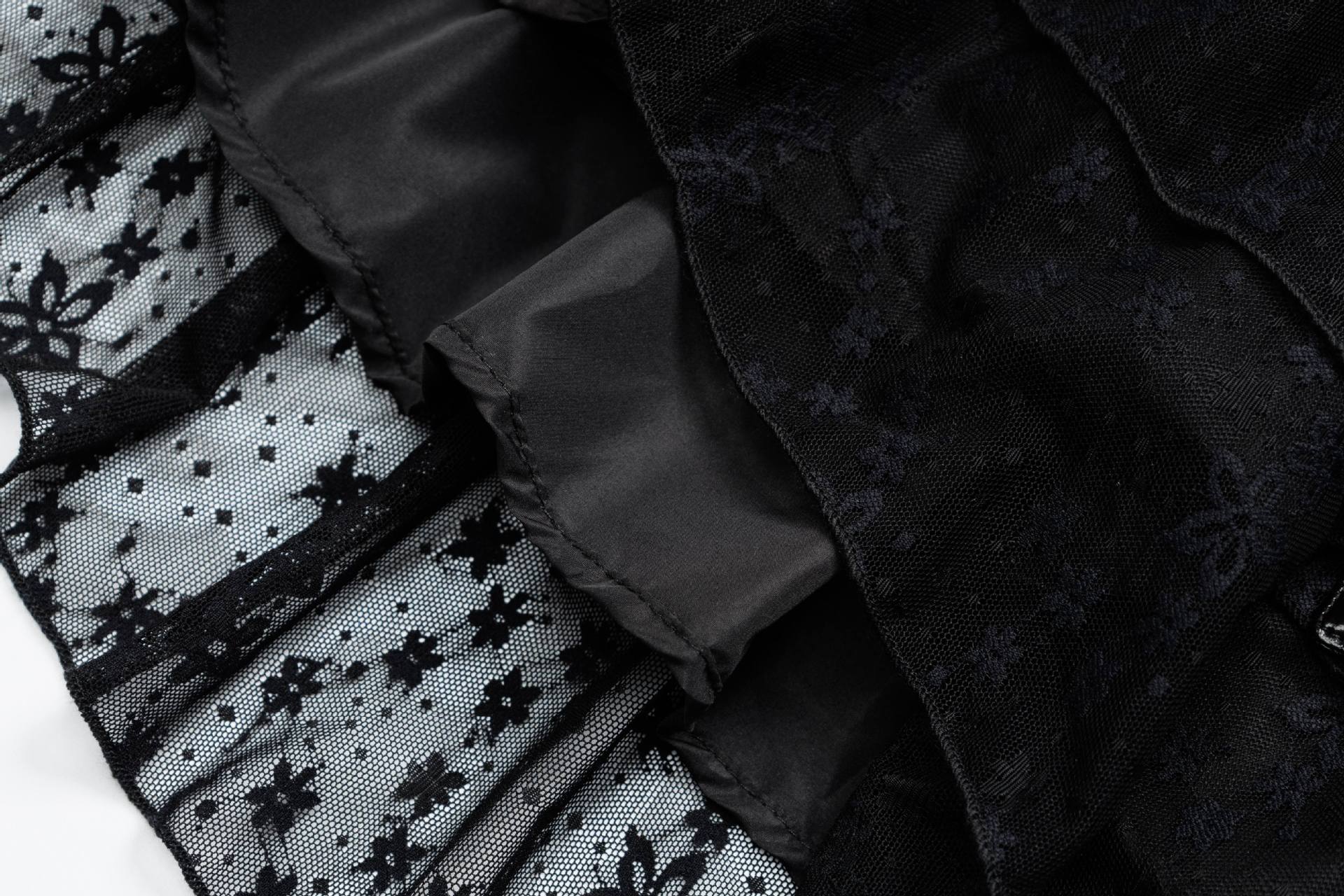 Zwoyren Rivet Star Faux Leather Skirt