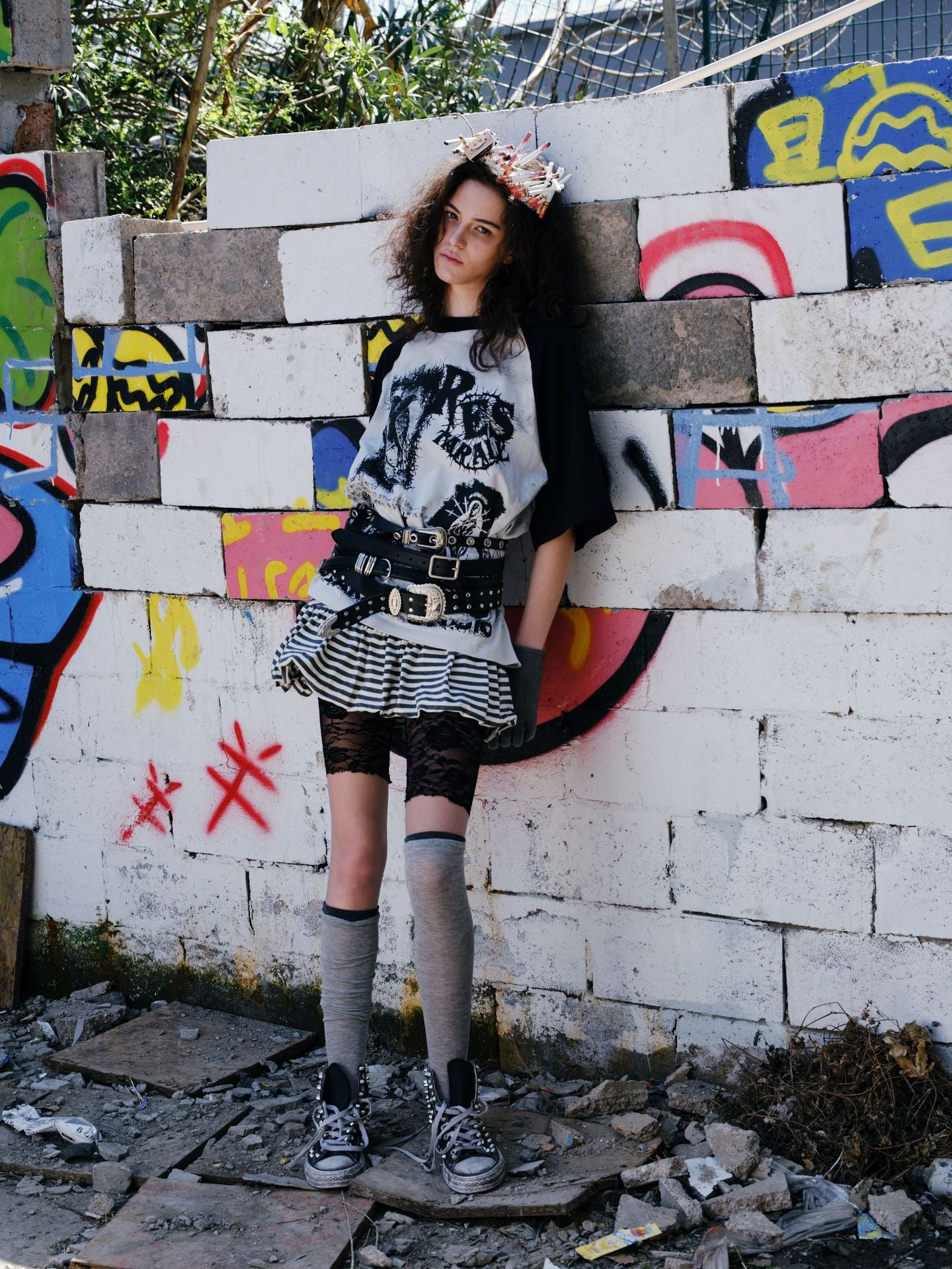 Zwoyren Graphic Raglan T-Shirt