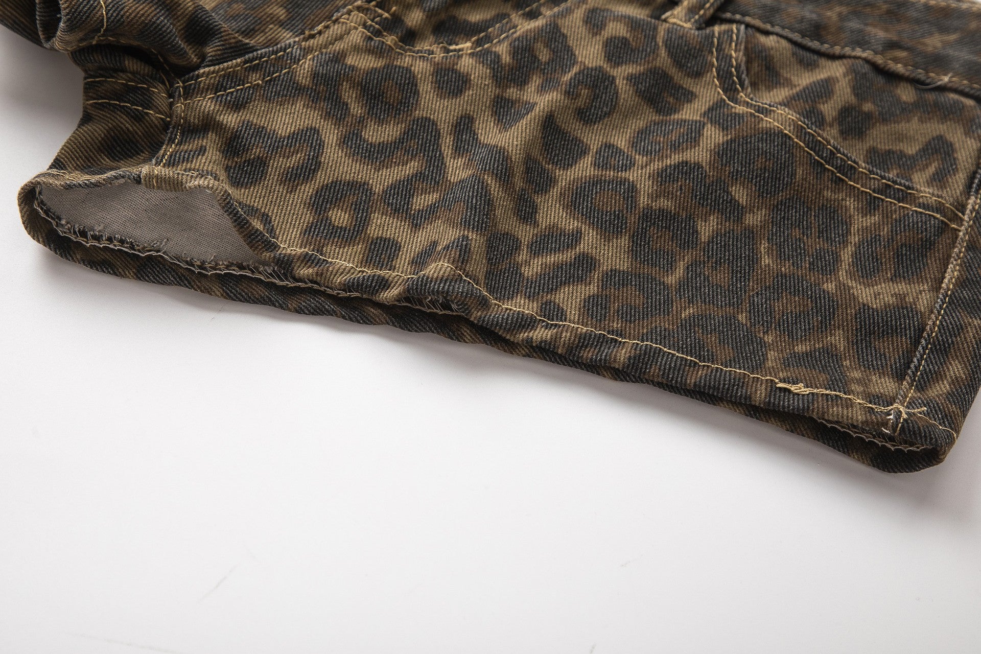 Zwoyren Leopard Denim Short