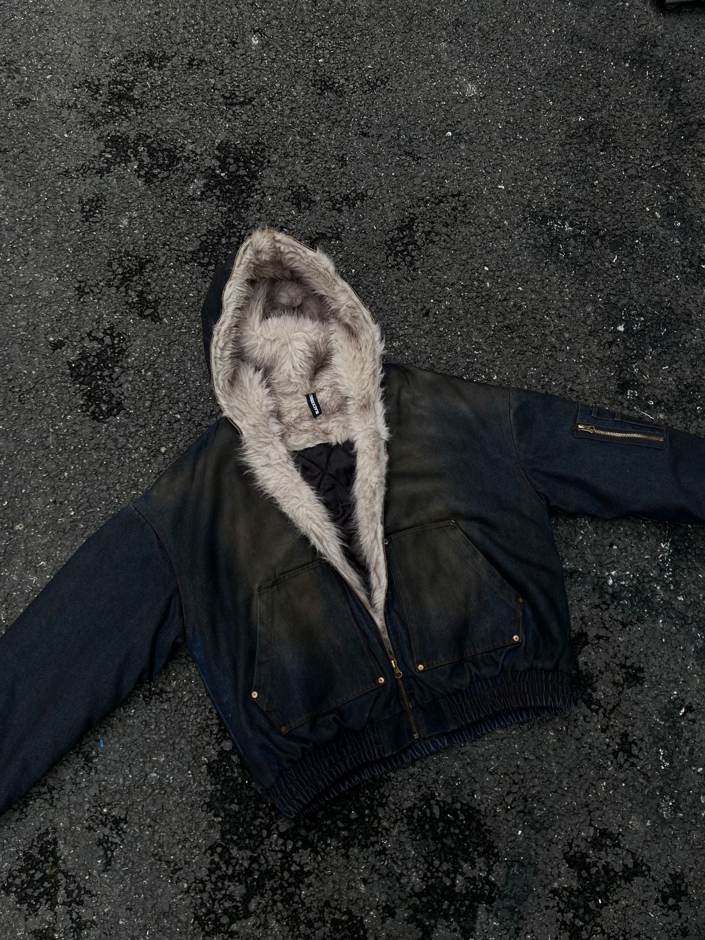 Zwoyren Washed Denim Fur Hooded Jacket