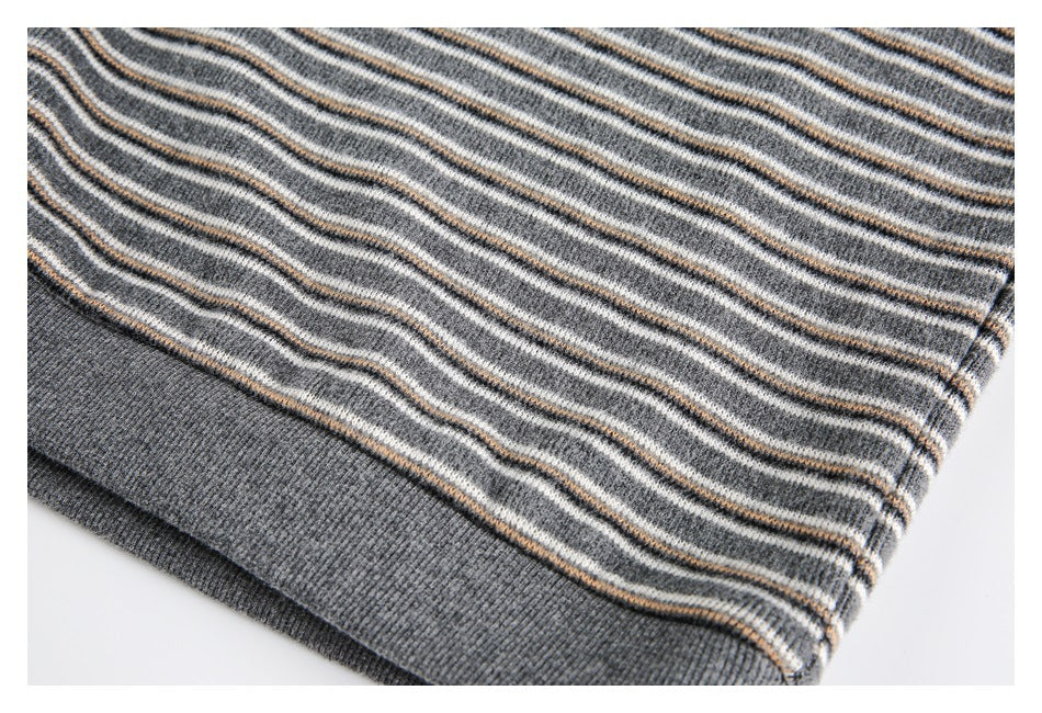 Zwoyren Retro Stripe Polo Sweatshirt
