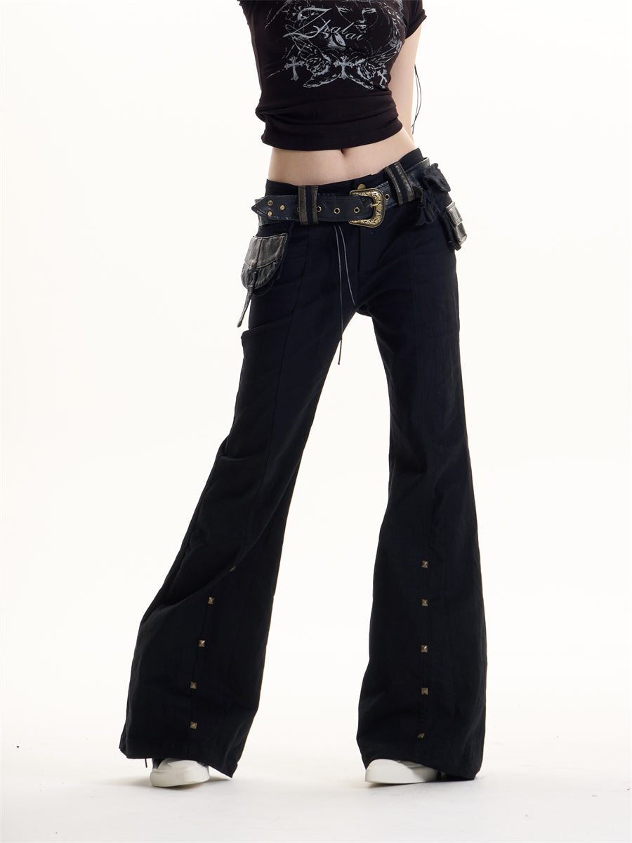 Zwoyren Rivet Flare Jeans