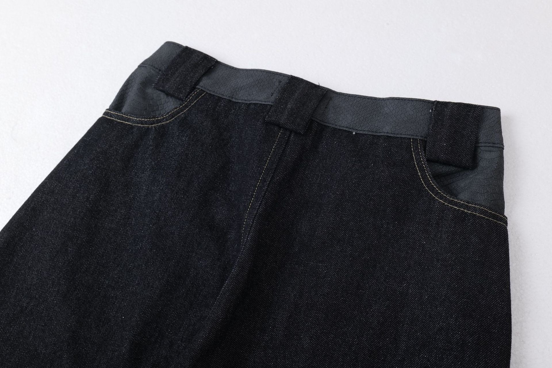 Zwoyren Embroidery Baggy Barrel Jeans