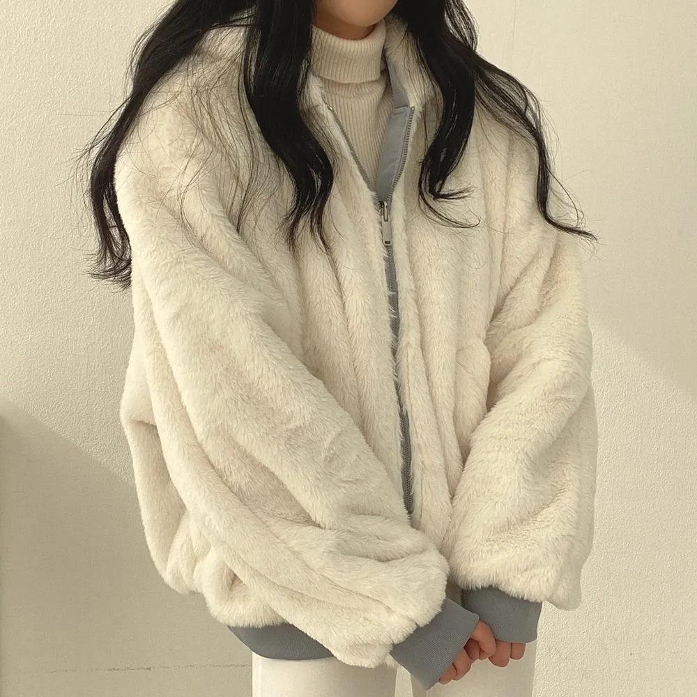 Zwoyren Two-Way Hooded Jacket 